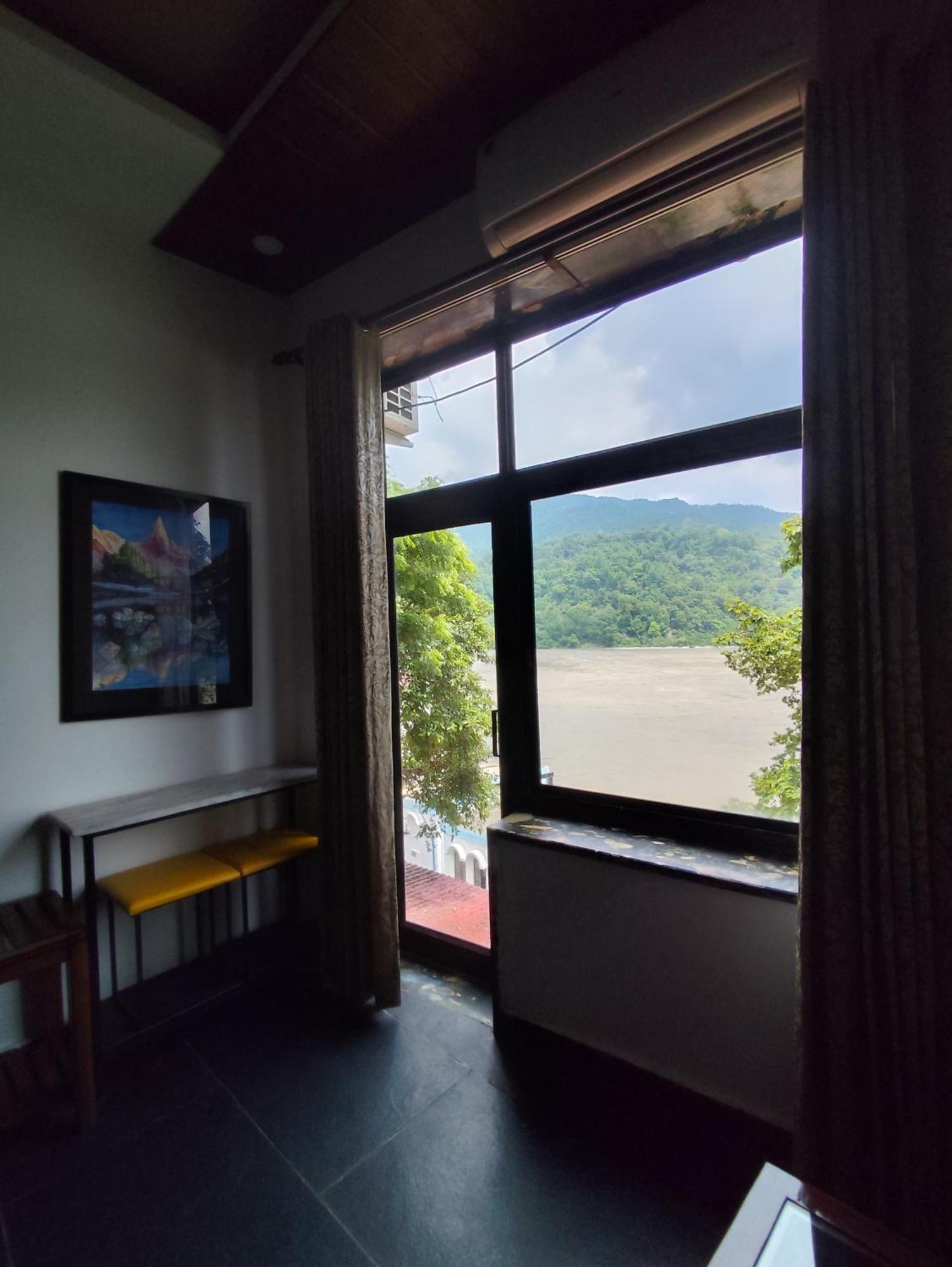 Meeram Ganga, A Heritage Stay By The Ganges At Triveni Ghat Ришикеш Экстерьер фото