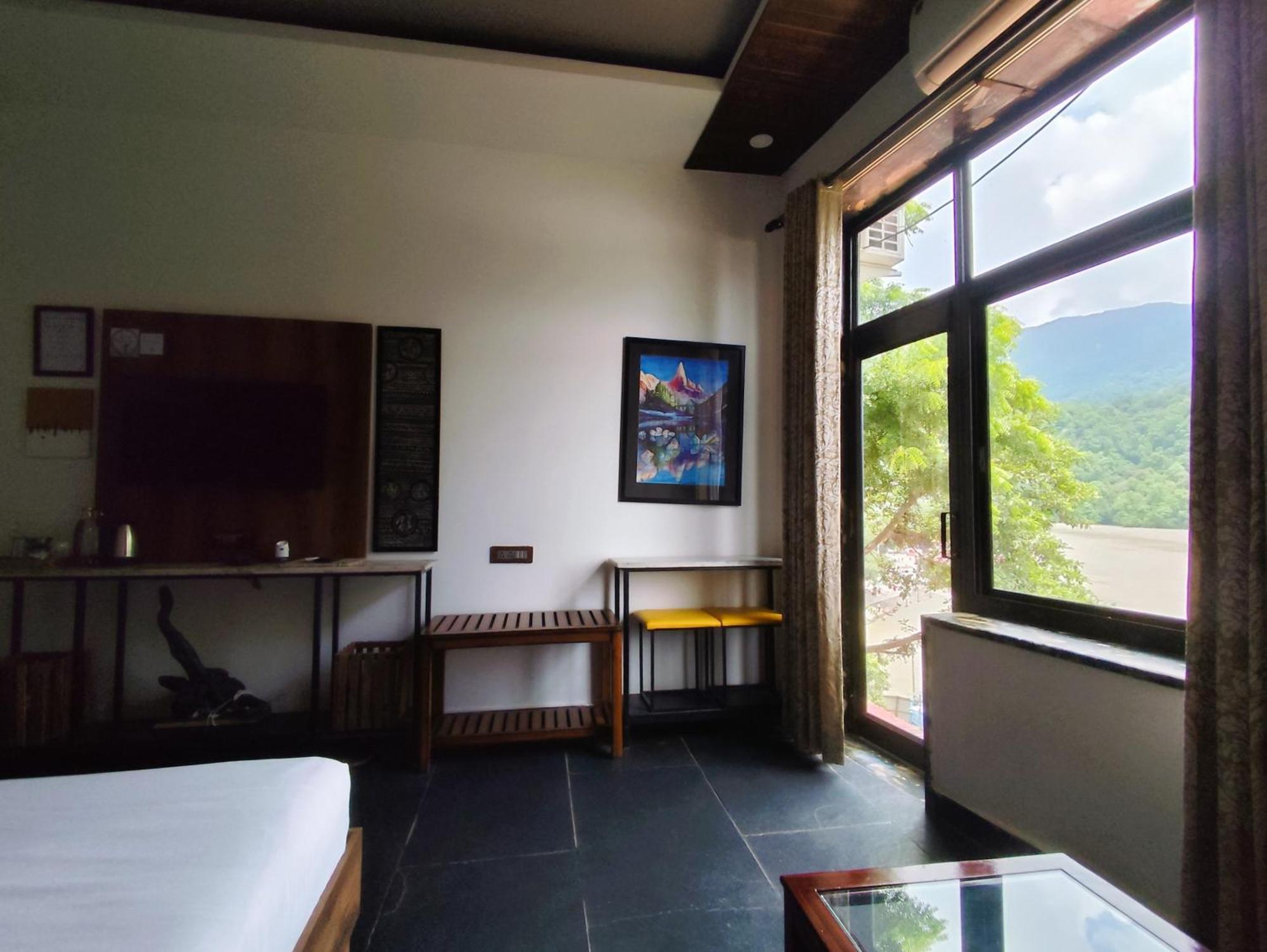 Meeram Ganga, A Heritage Stay By The Ganges At Triveni Ghat Ришикеш Экстерьер фото